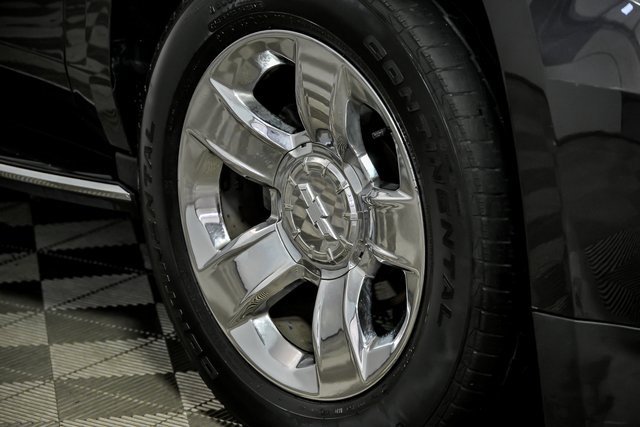 2017 Chevrolet Tahoe Premier photo 3
