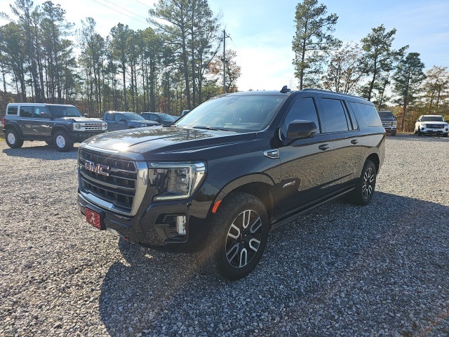 2021 GMC Yukon XL AT4's photo