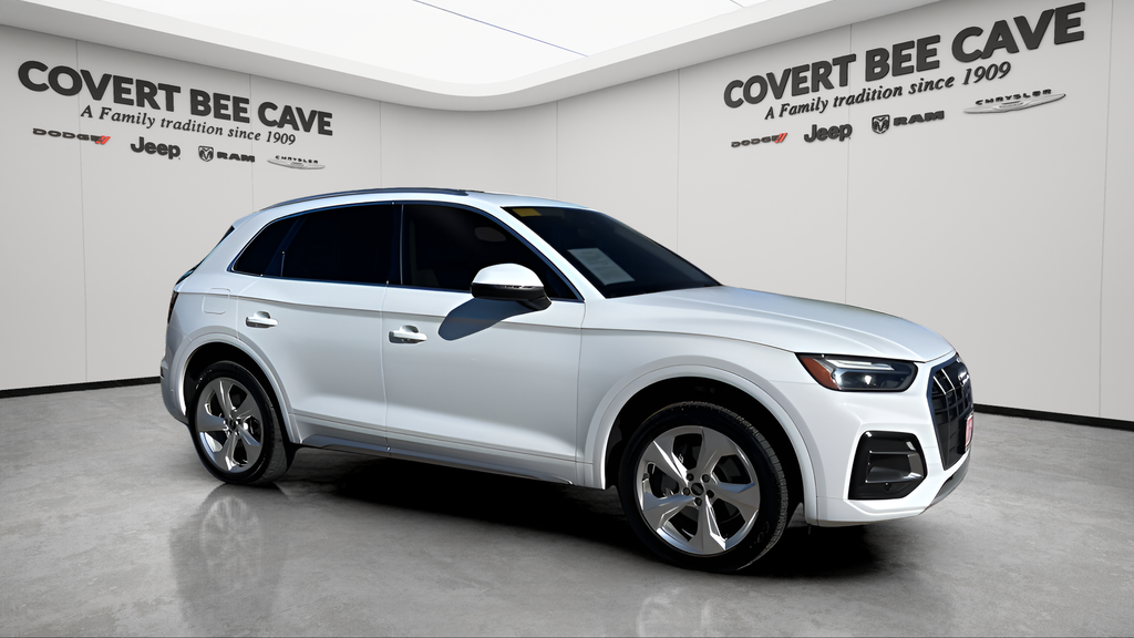 2021 Audi Q5 Premium Plus's photo