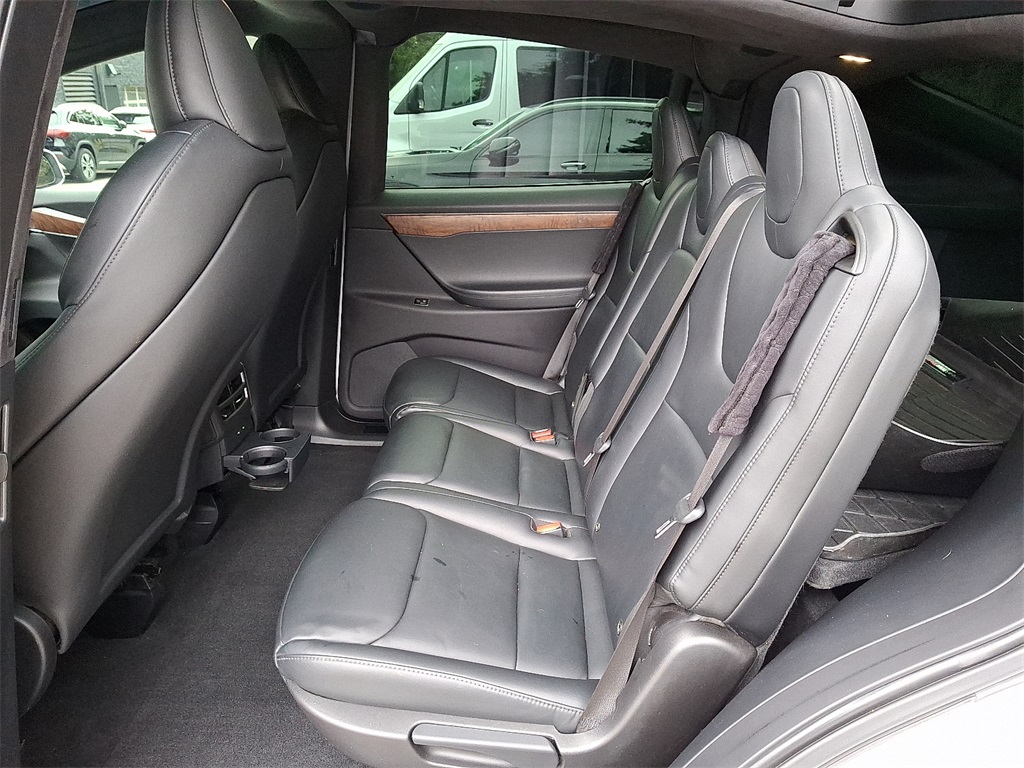 2020 Tesla Model X Long Range photo 10