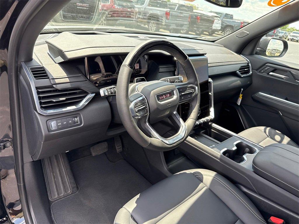 2025 Gmc Acadia Elevation Black Edition photo 18