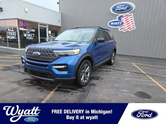 2022 Ford Explorer XLT's photo