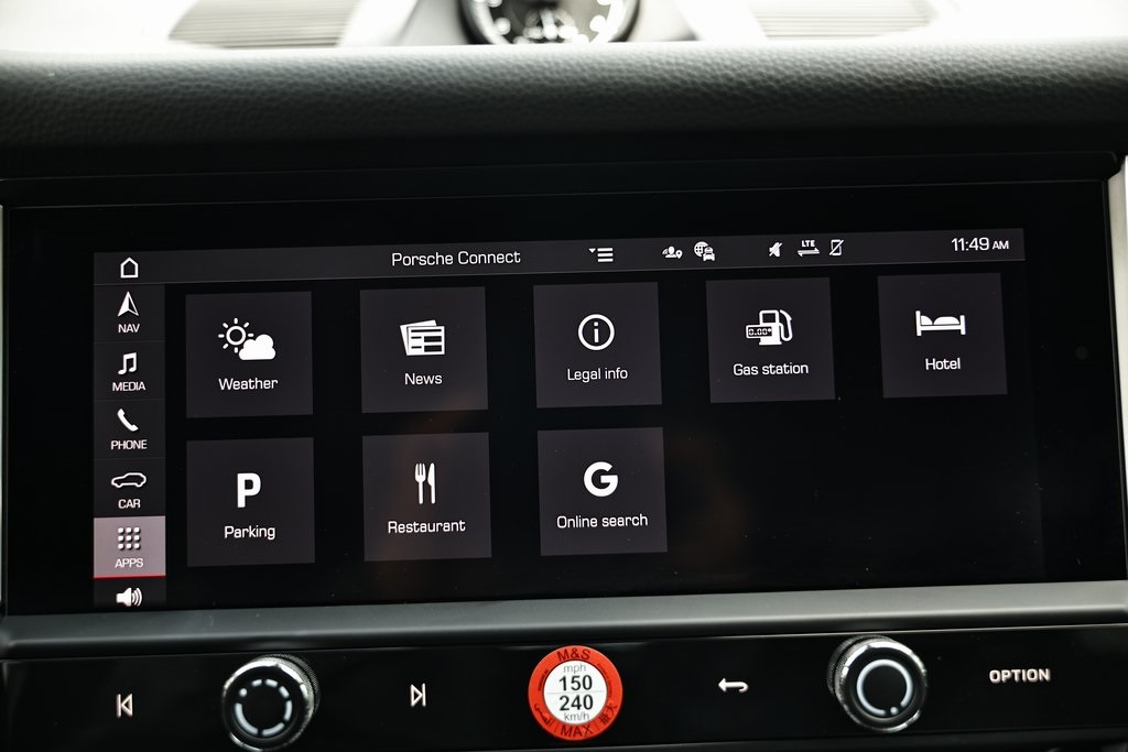 2024 Porsche Macan T photo 37