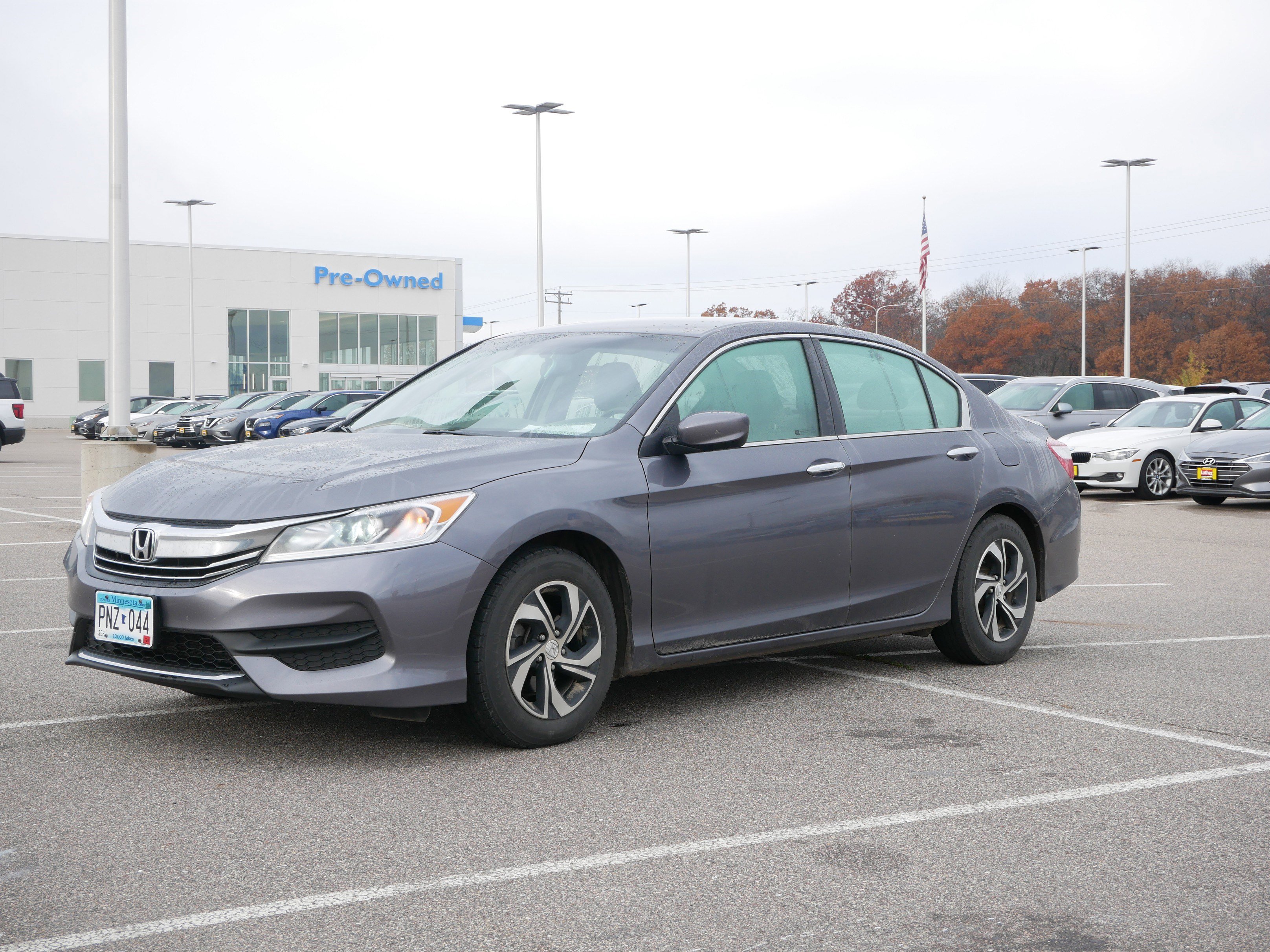 Used 2017 Honda Accord LX with VIN 1HGCR2F32HA276154 for sale in Waite Park, Minnesota