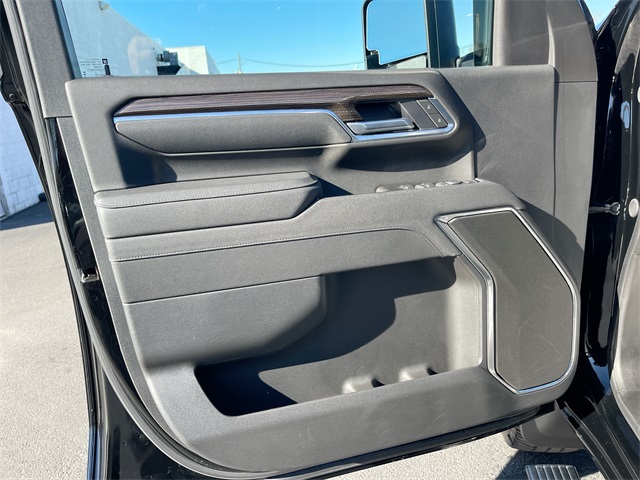 2025 CHEVROLET SILVERADO HD - Image 22