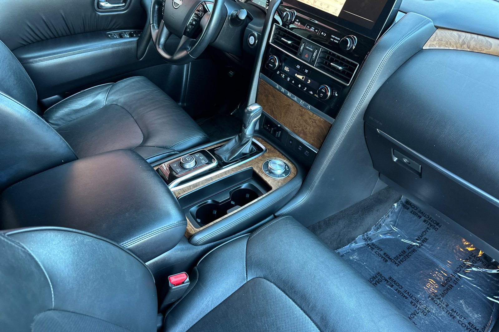 2022 Nissan Armada SL photo 13