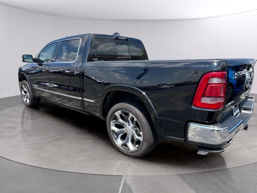 2021 Ram 1500 Limited photo 3