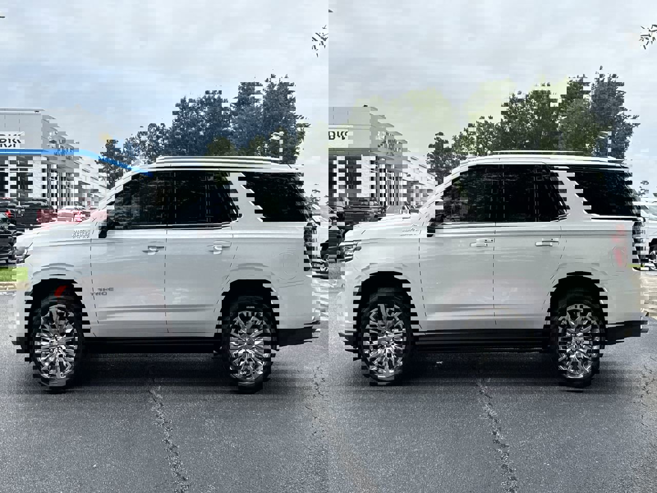 2023 Chevrolet Tahoe High Country photo 6