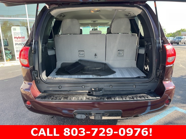 2016 Toyota Sequoia SR5 photo 28