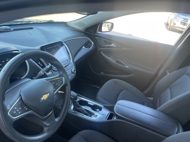 2023 Chevrolet Malibu 1LT photo 10