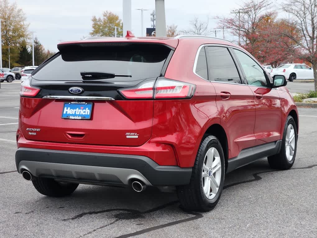 2020 Ford Edge SEL photo 3