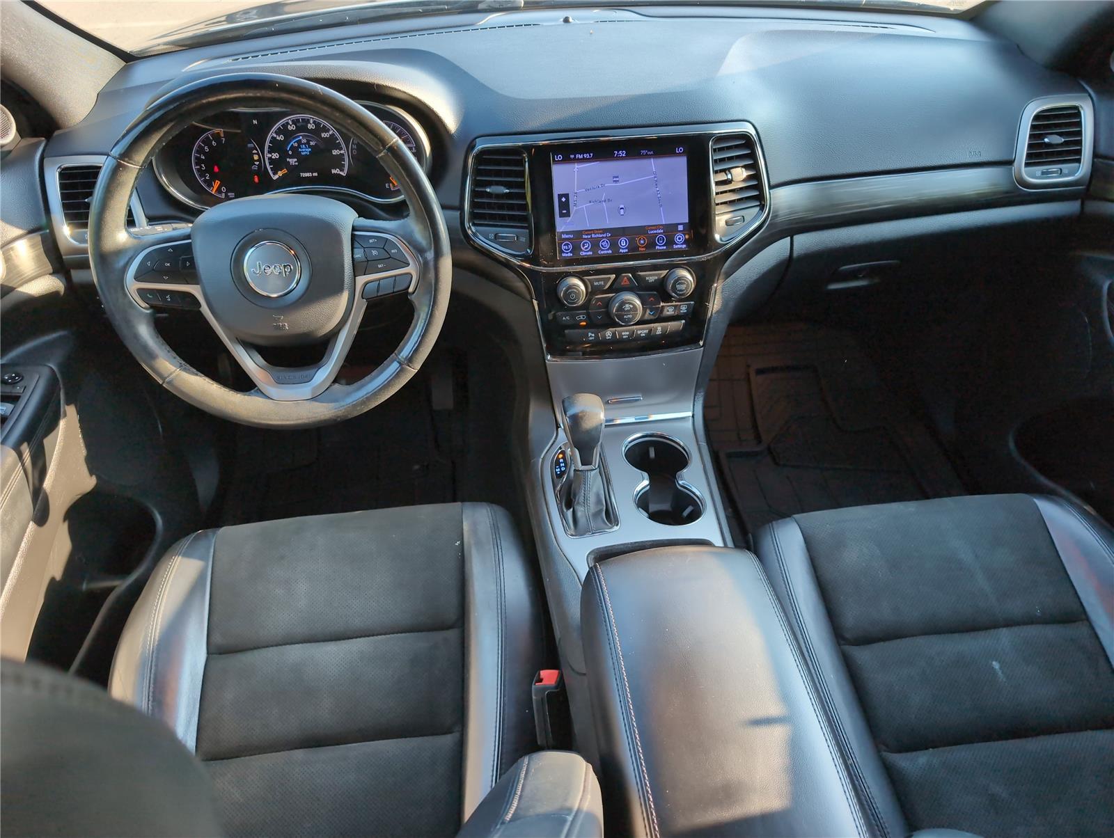 2020 Jeep Grand Cherokee Altitude photo 19