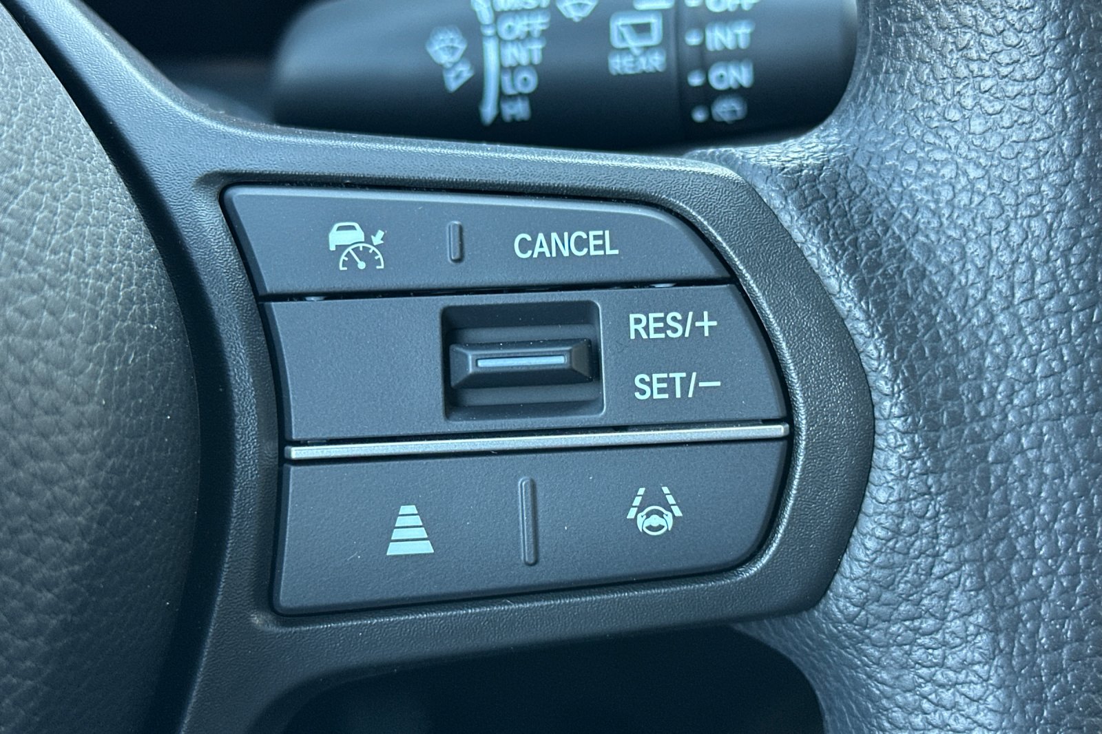 2026 Honda HR-V LX photo 23
