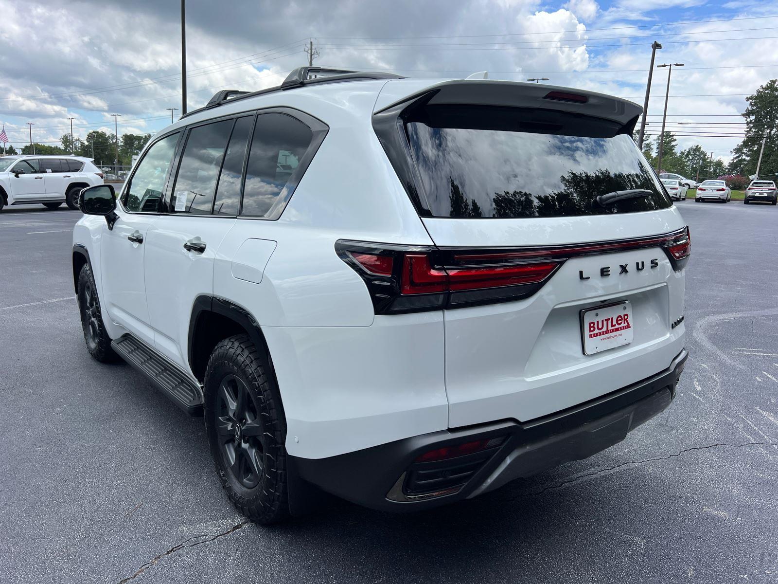 2025 Lexus LX photo 2