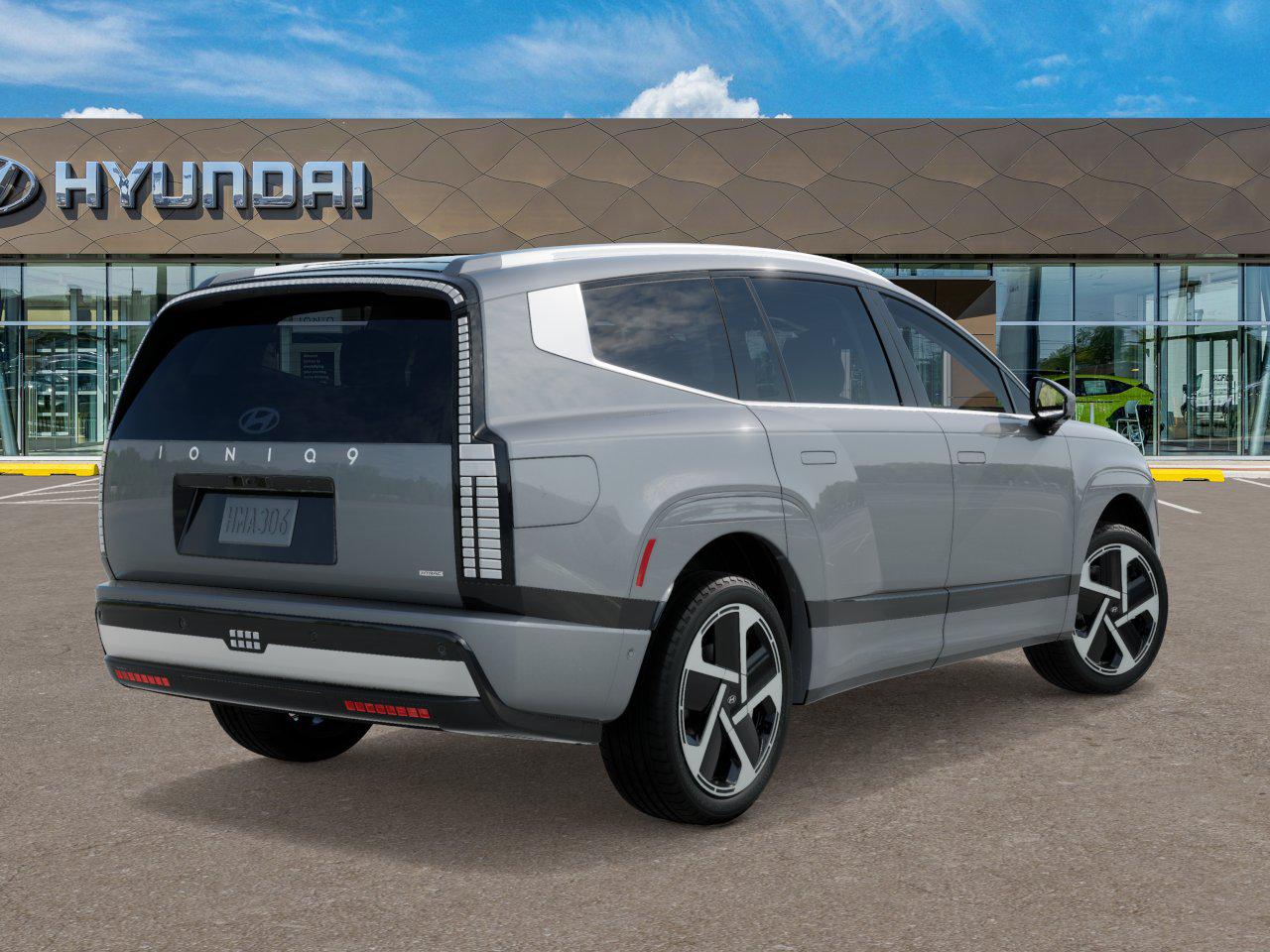 2026 Hyundai Ioniq photo 4