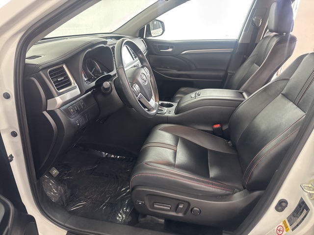2019 Toyota Highlander Base photo 22