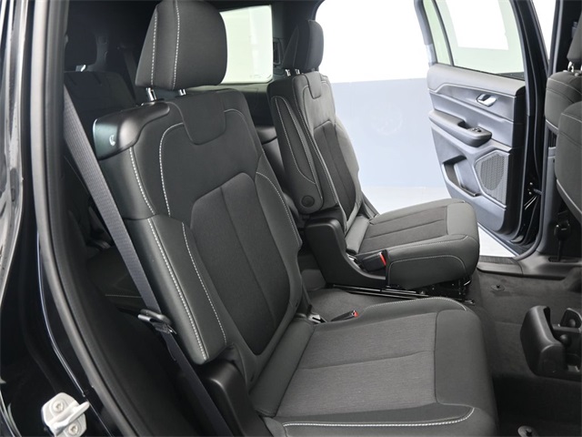 2025 Jeep Grand Cherokee L photo 17