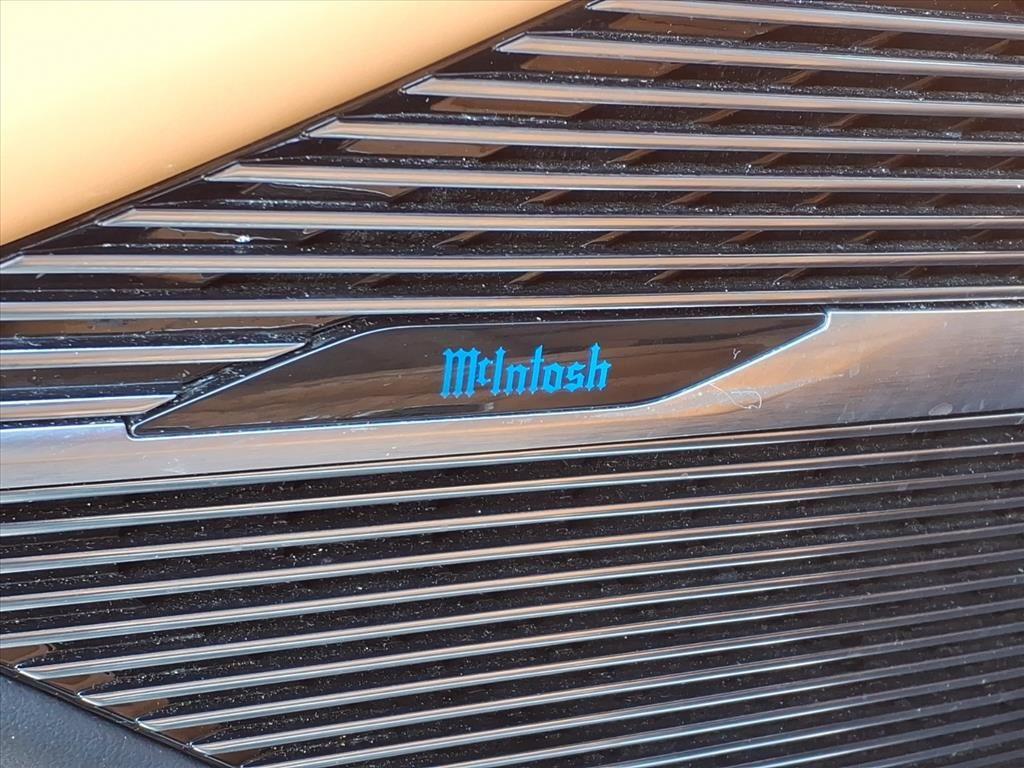 2022 Jeep Grand Wagoneer III photo 3