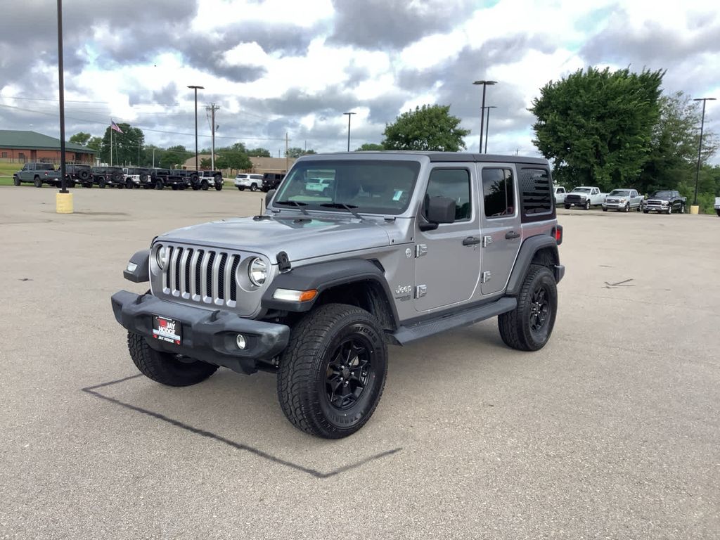 2019 Jeep Wrangler Unlimited Sport S photo 3