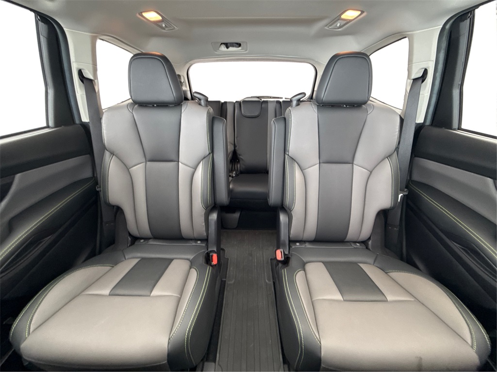2023 Subaru Ascent Onyx Edition photo 18