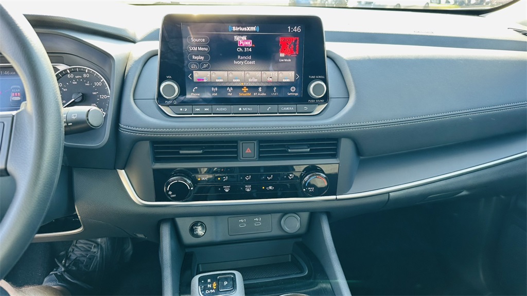 2025 Nissan Rogue S photo 19