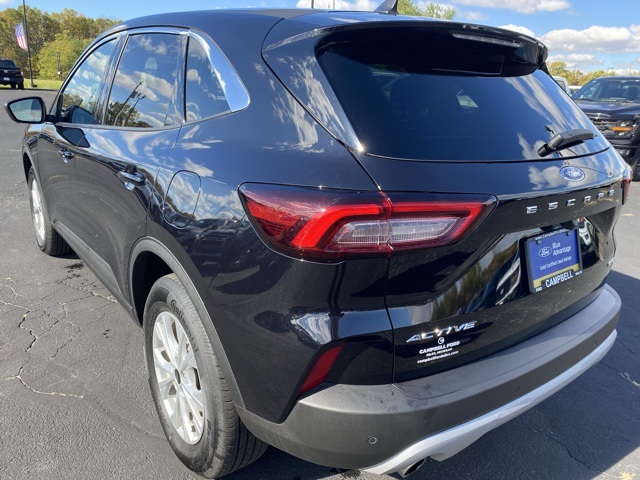 2023 Ford Escape Active photo 4