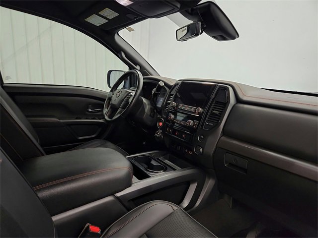 2023 Nissan Titan PRO-4X photo 26