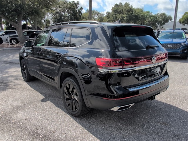 2026 Volkswagen Atlas SE Technology photo 9