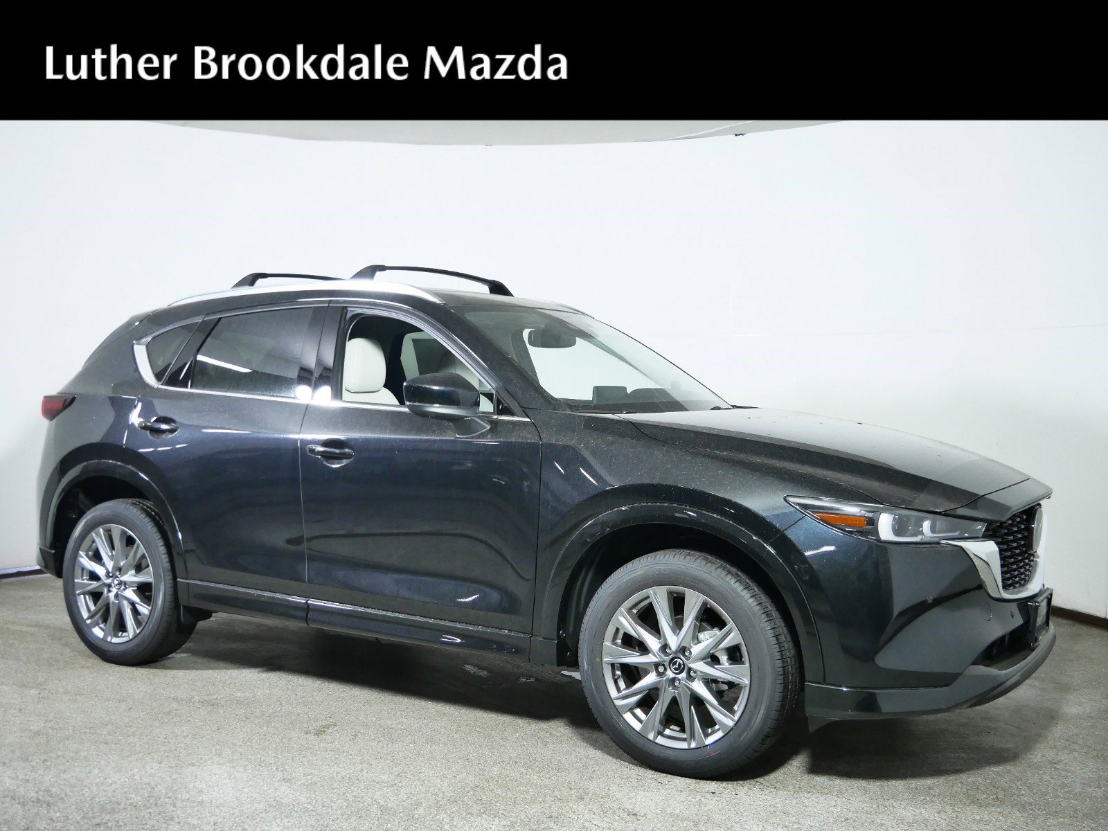 2025 Mazda CX-5 S Premium Plus package's photo