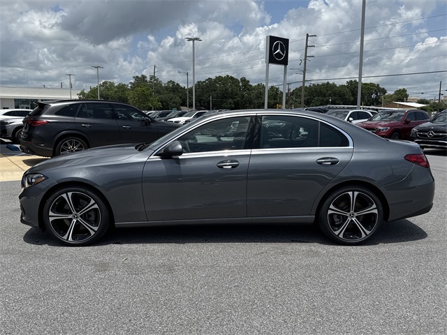 2025 Mercedes Benz C 300 photo 4
