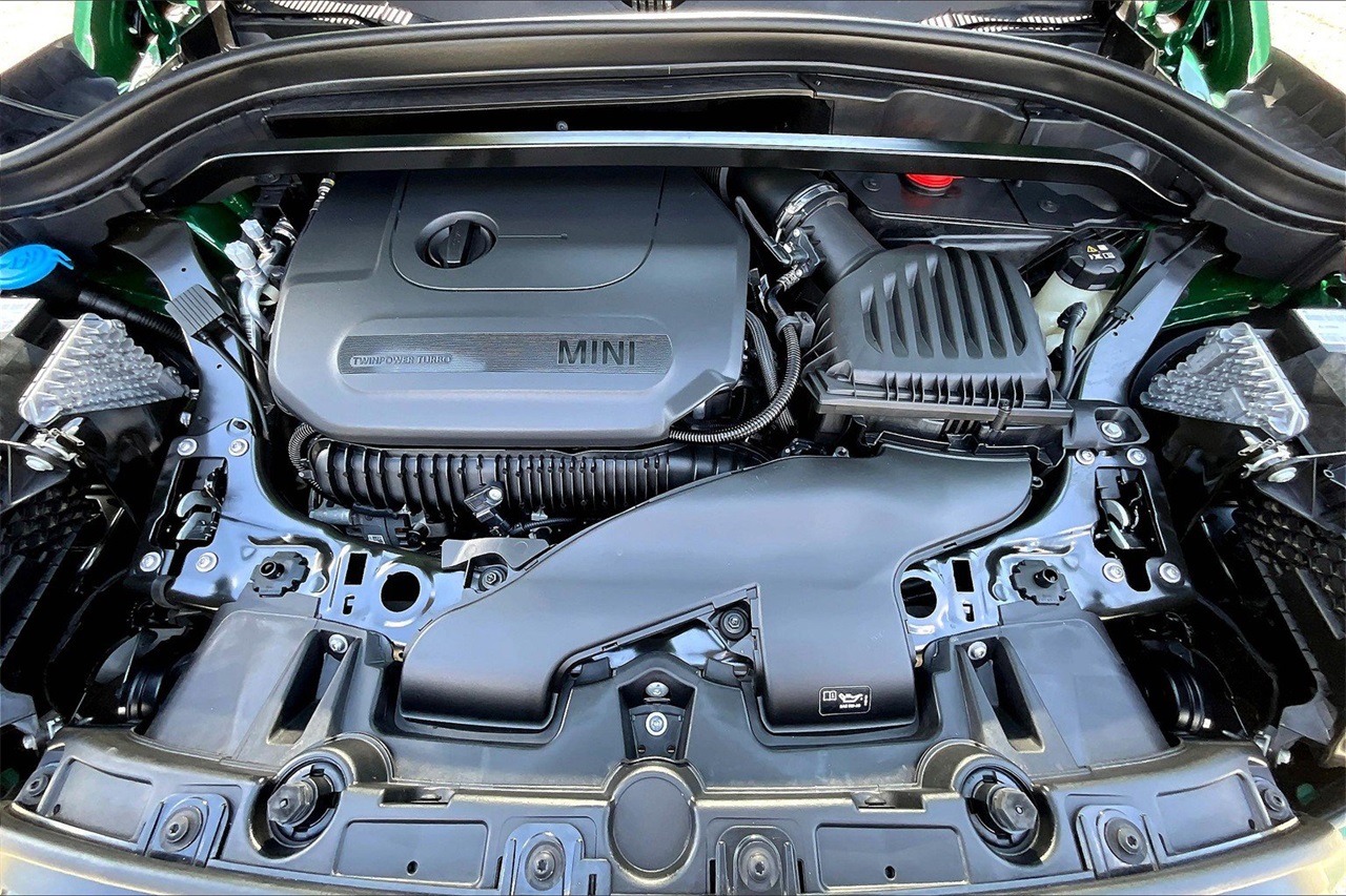 2023 Mini Cooper S Iconic photo 29