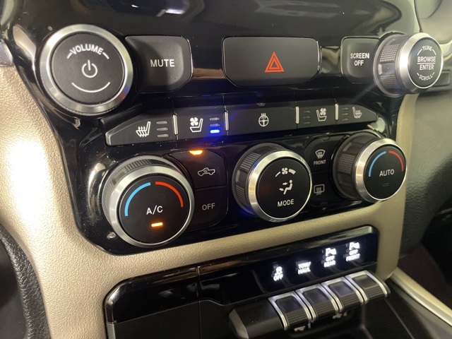 2019 Ram 1500 Laramie photo 29