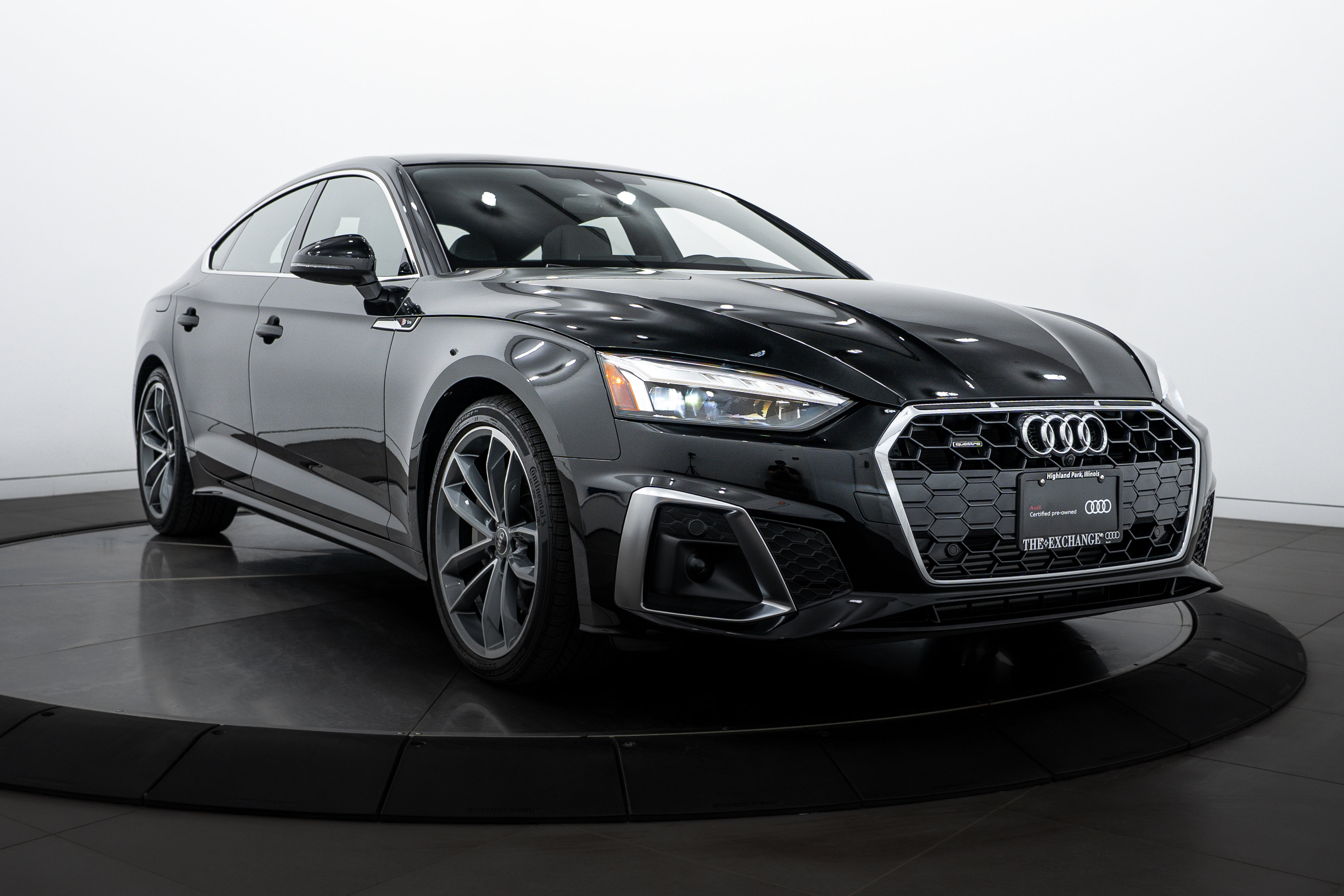 2024 Audi A5 S line Premium Plus photo 2