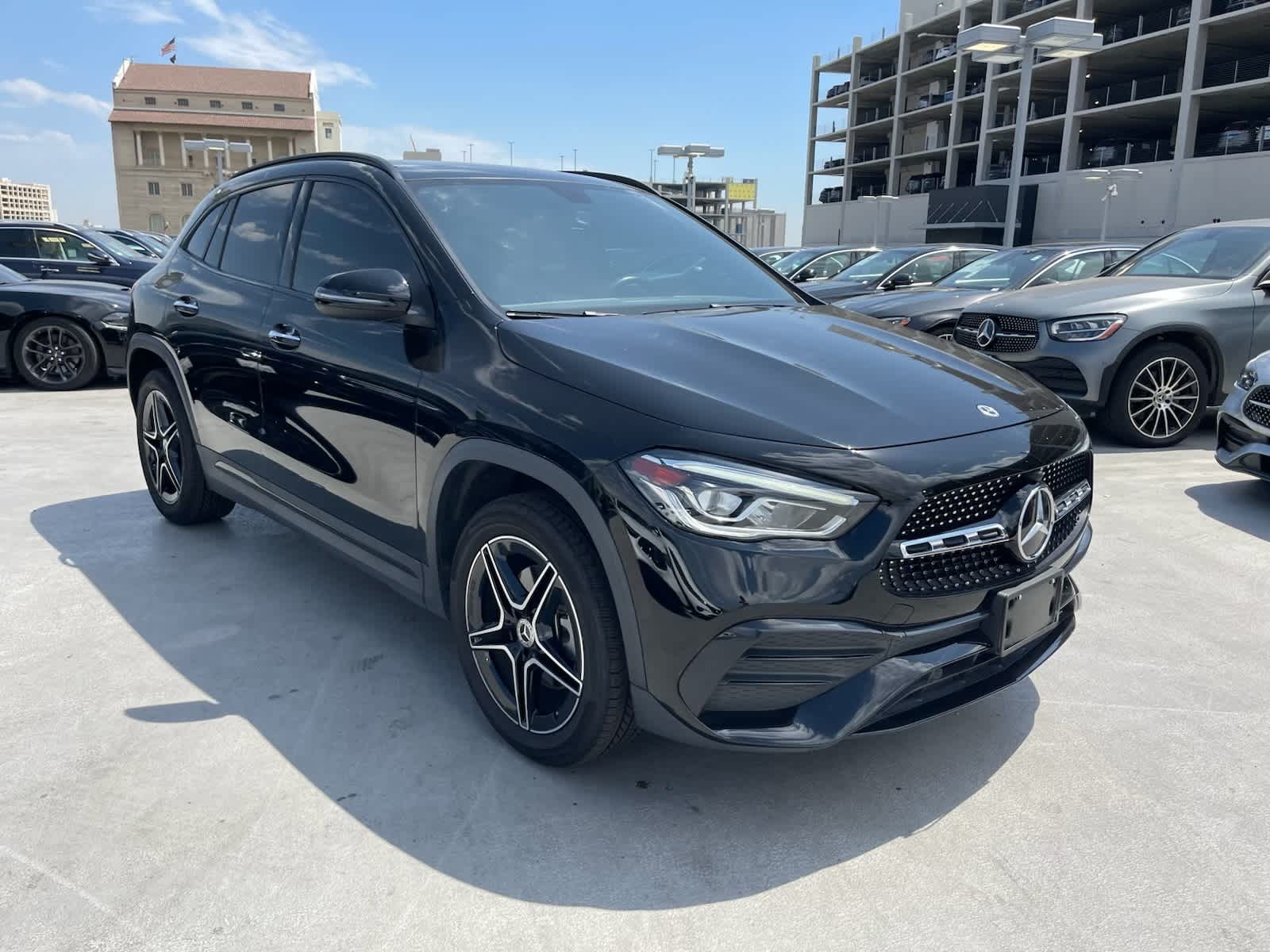 2022 Mercedes Benz GLA 250 photo 2