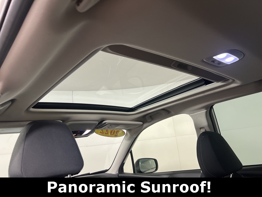 2022 Subaru Forester Premium photo 3