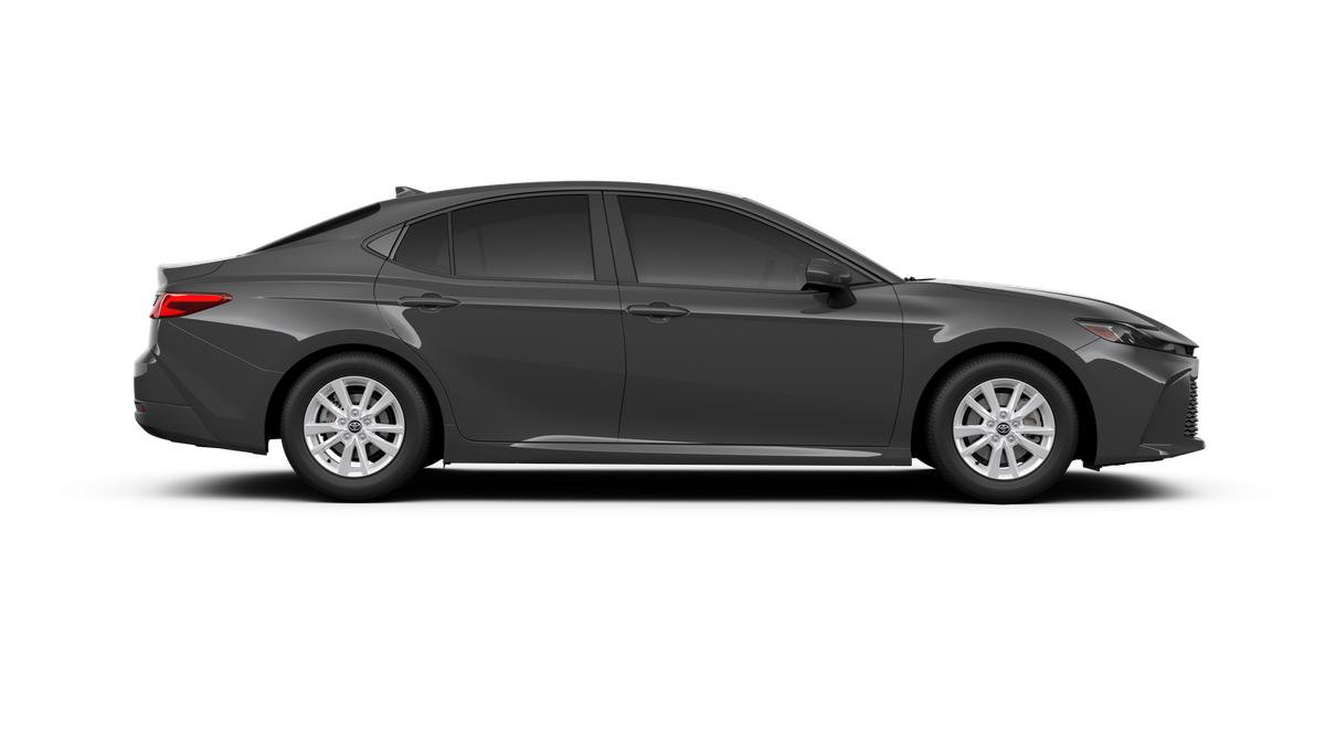 2026 Toyota Camry LE photo 41