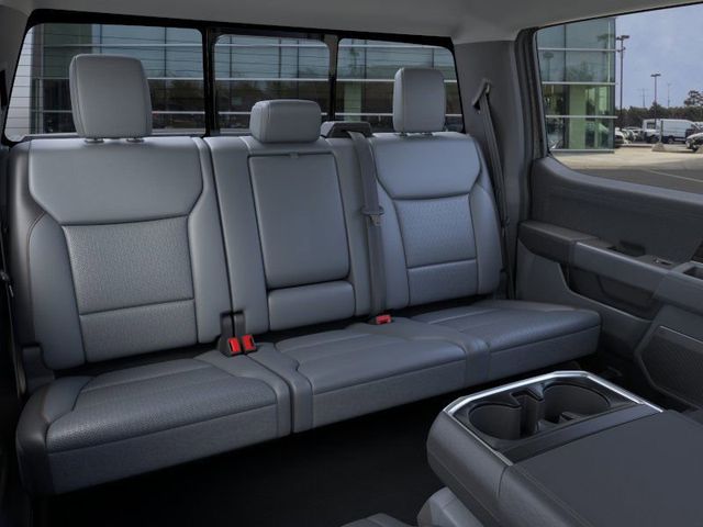2025 Ford F-150 Lariat photo 10