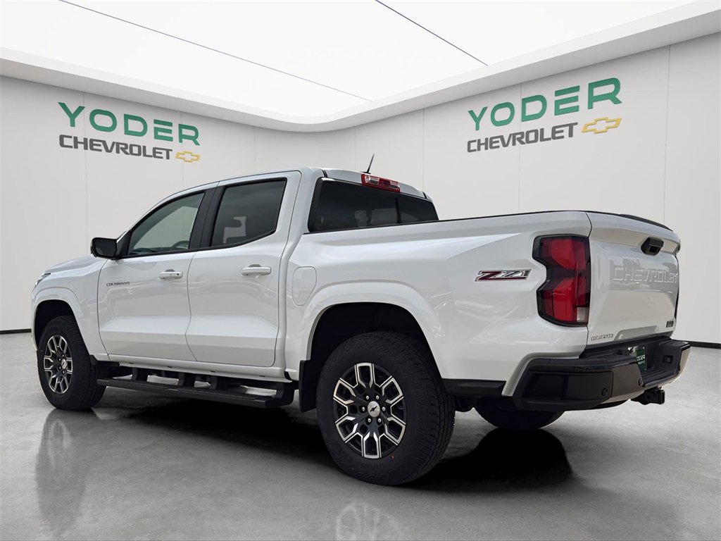 2026 Chevrolet Colorado Z71 photo 2