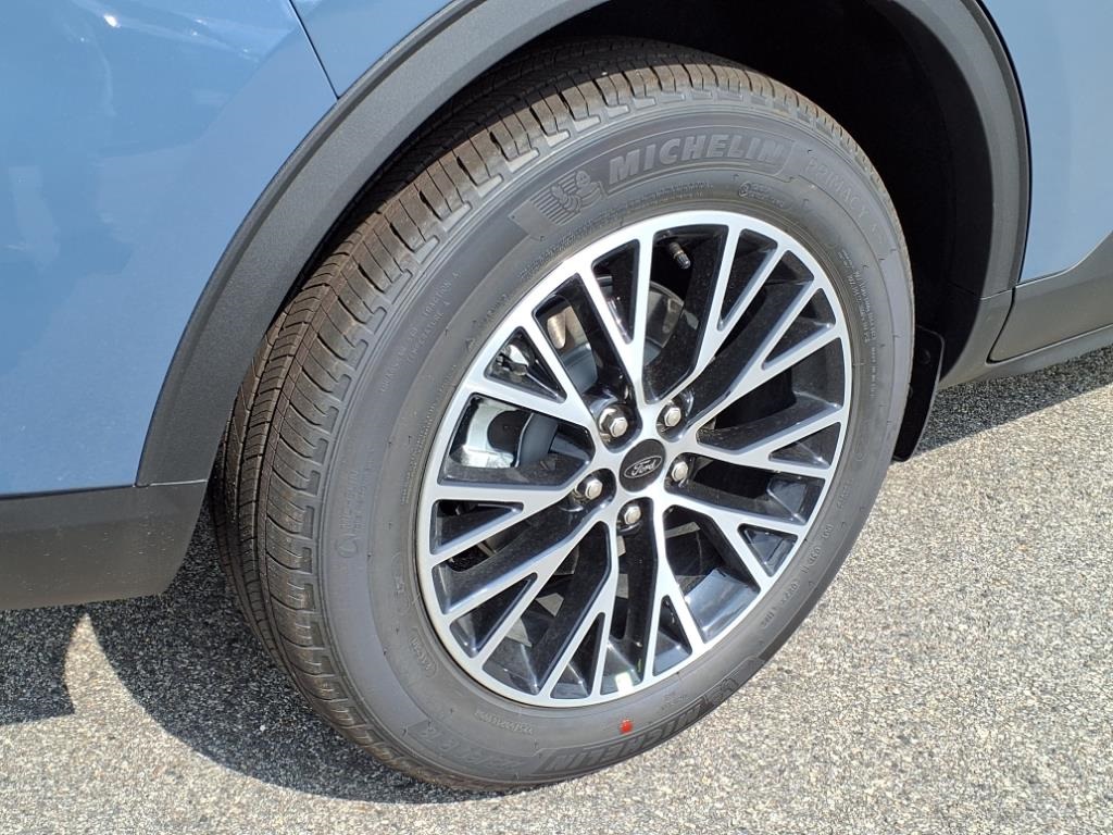 2025 Ford Escape Plug-In Hybrid Base photo 4