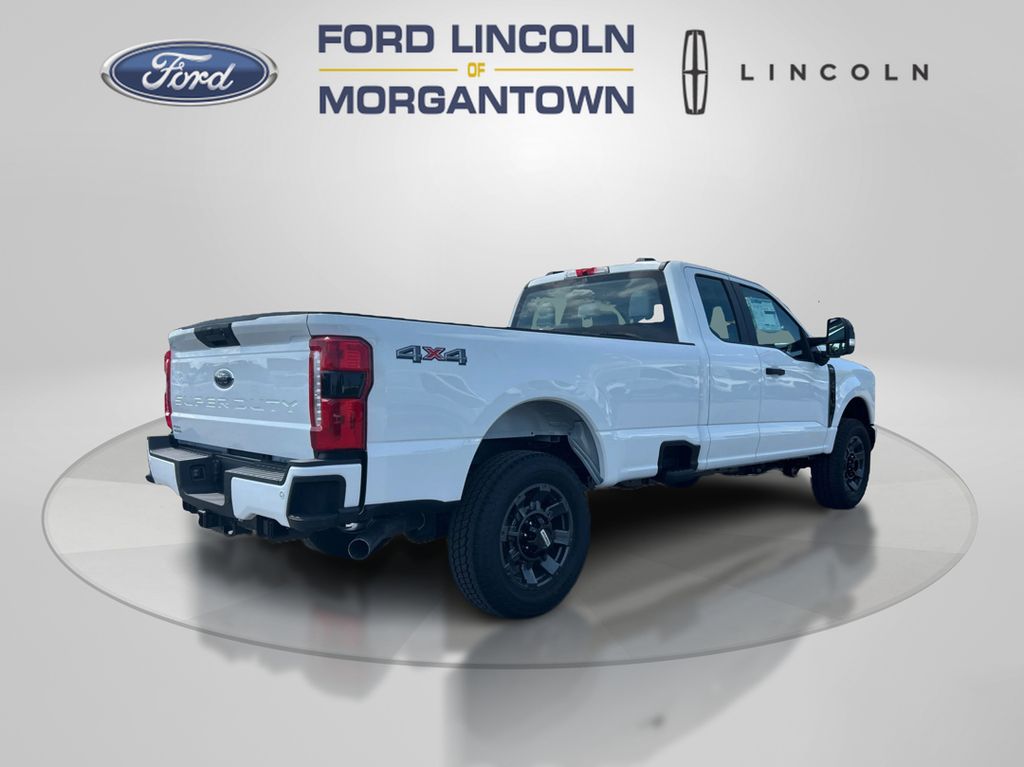 2025 Ford F-350 XL photo 5