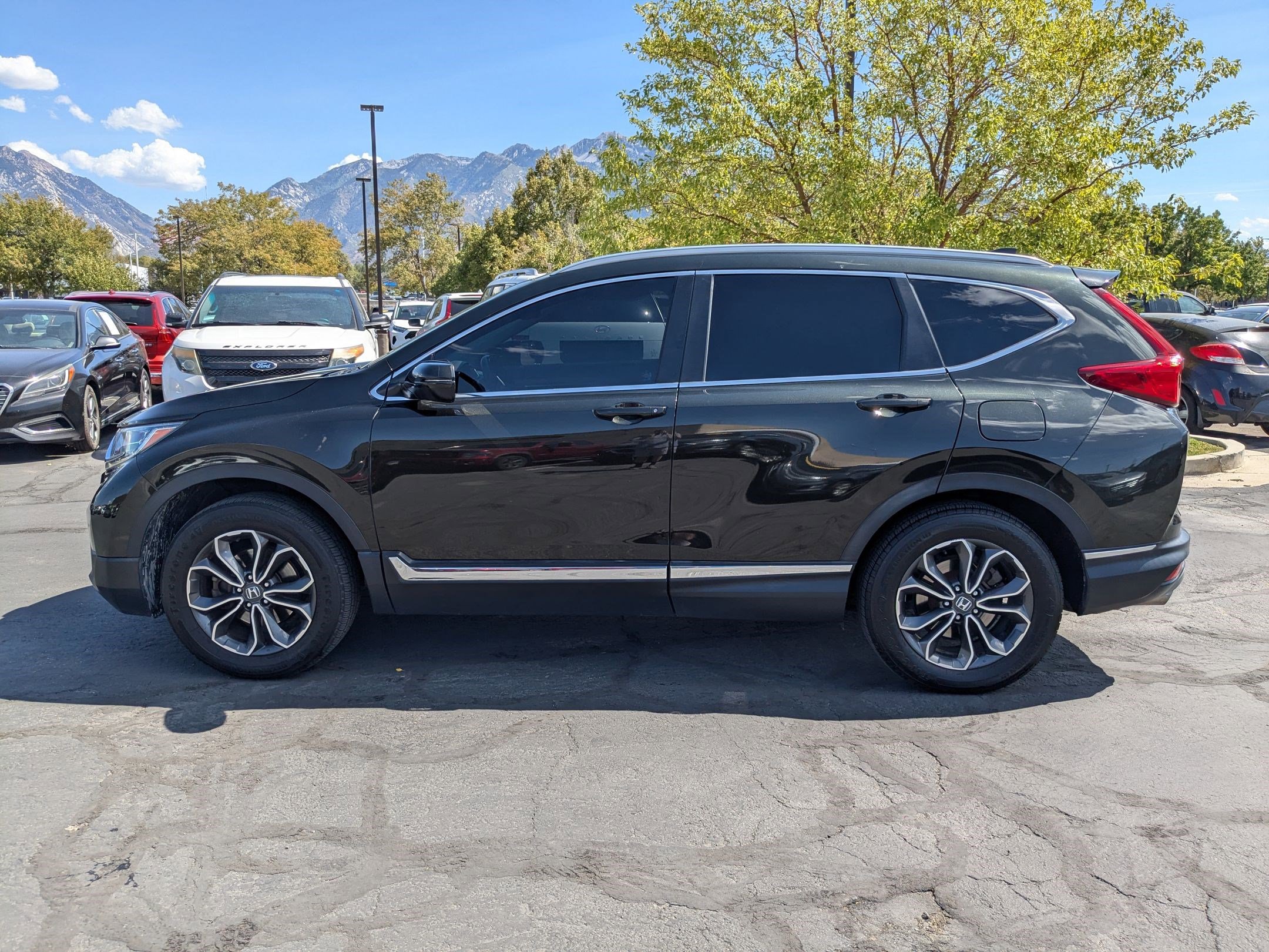 2018 Honda CR-V Touring photo 6