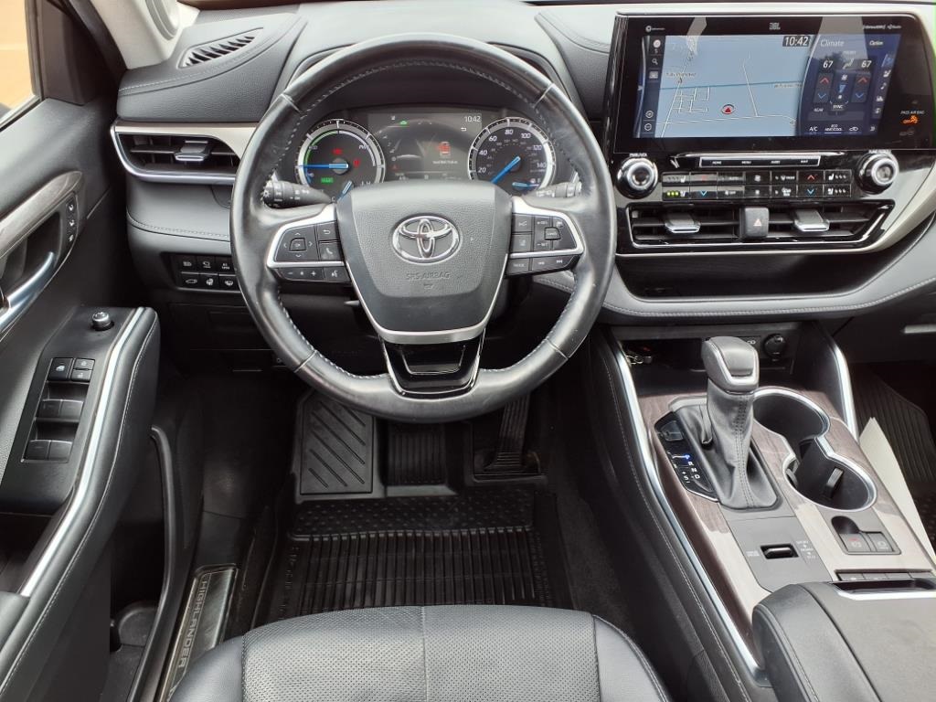 2022 Toyota Highlander Limited Hybrid photo 4