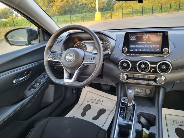 2024 Nissan Sentra SV photo 15