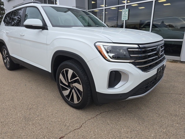 2024 Volkswagen Atlas SE w/Tech's photo