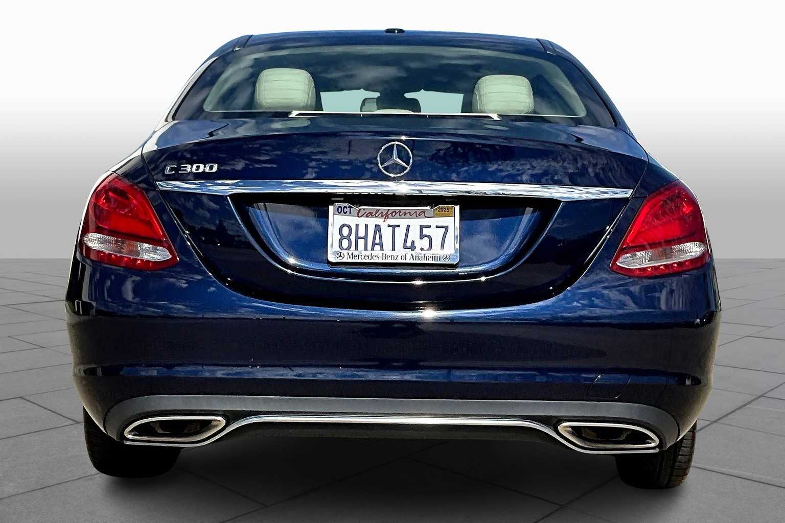2018 Mercedes Benz C 300 photo 4