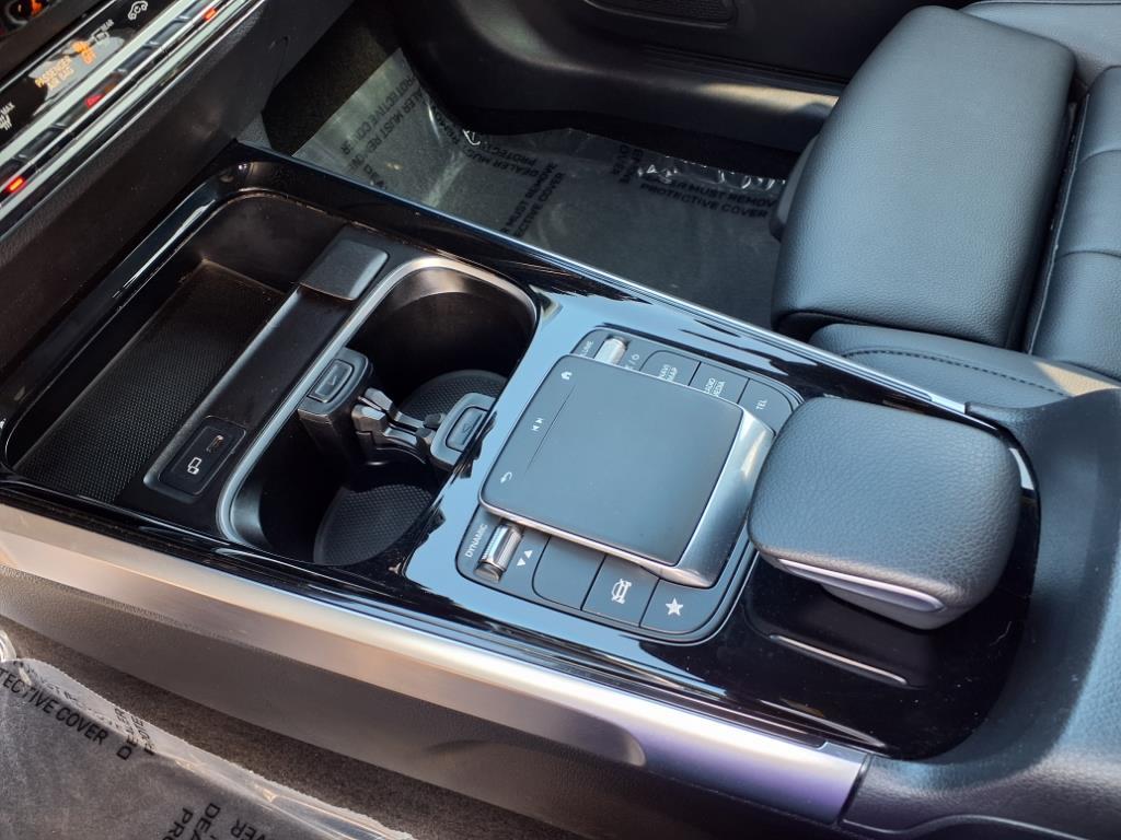 2023 Mercedes Benz GLB 250 4MATIC photo 11