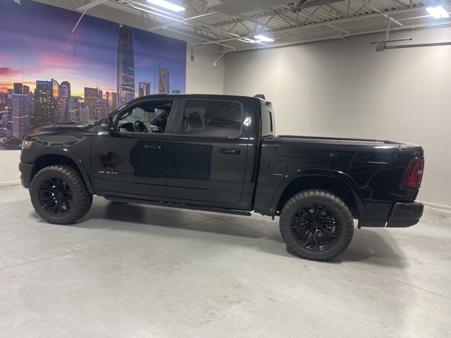2025 Ram 1500 Laramie photo 4