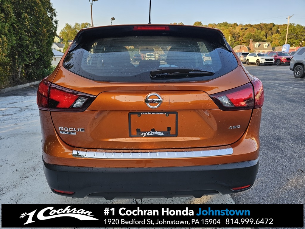 2017 Nissan Rogue Sport S photo 6
