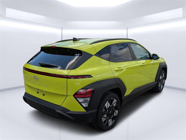 2025 Hyundai Kona SEL photo 3
