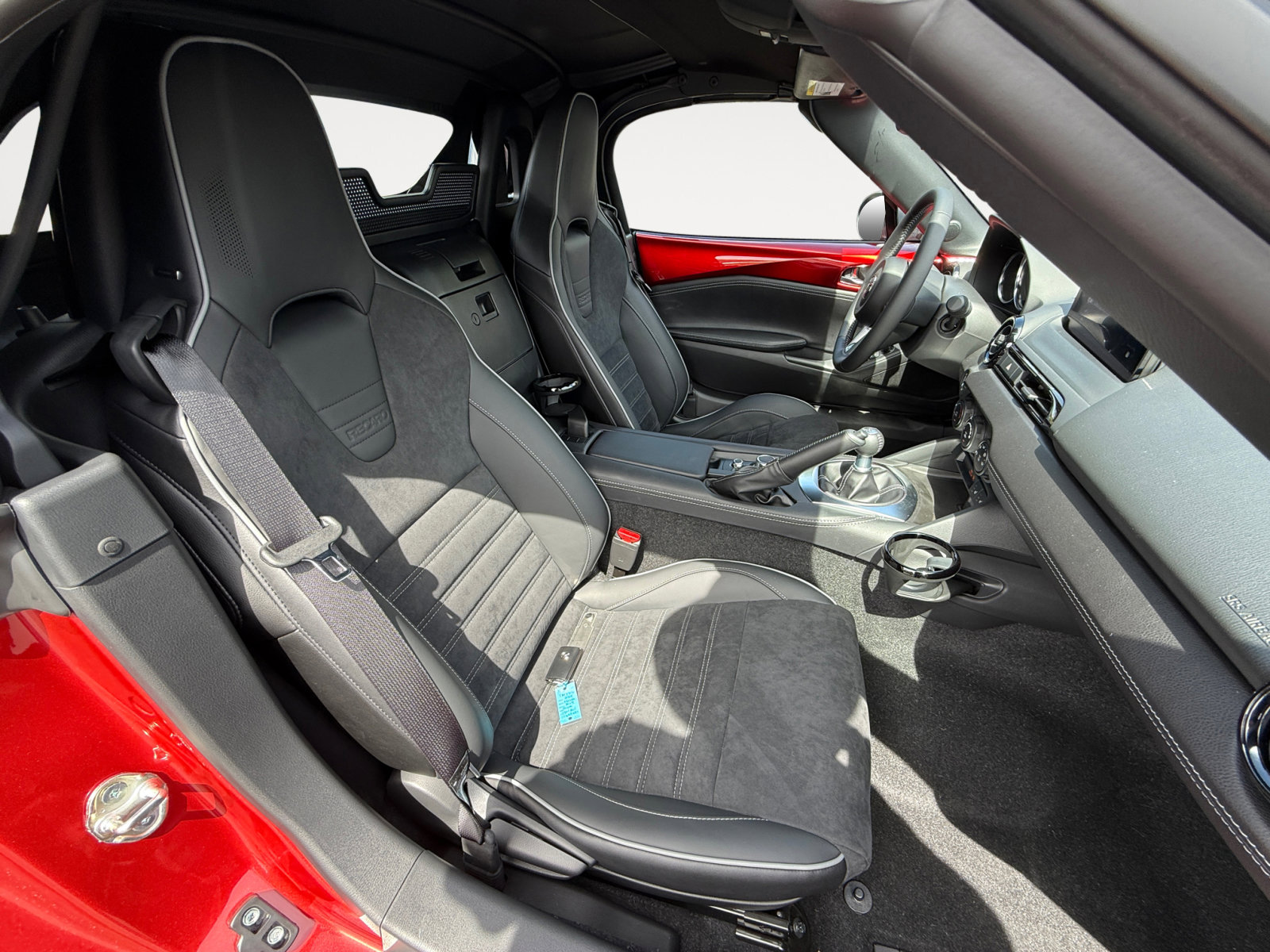 2025 Mazda MX-5 Miata Miata photo 16